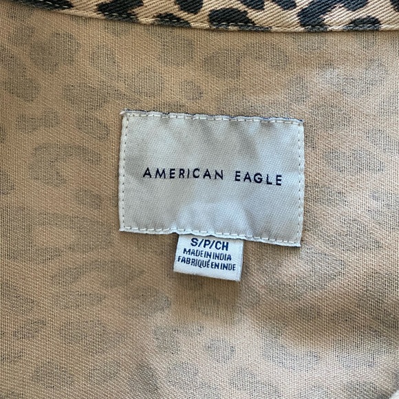 American Eagle Cropped Leopard Jacket Size Small - Picture 4 of 9